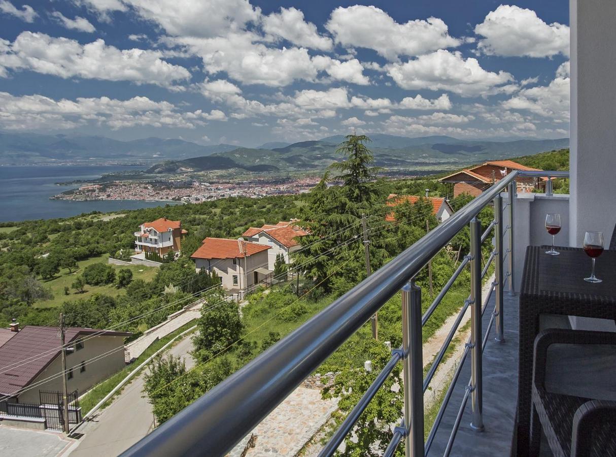 אוהריד Velestovo View Apartments מראה חיצוני תמונה