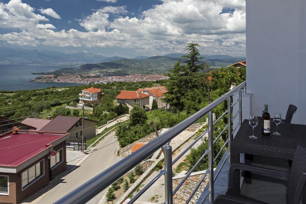 אוהריד Velestovo View Apartments מראה חיצוני תמונה