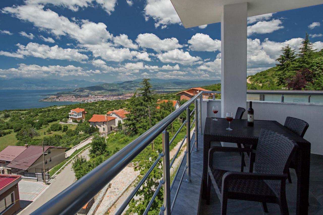 אוהריד Velestovo View Apartments מראה חיצוני תמונה