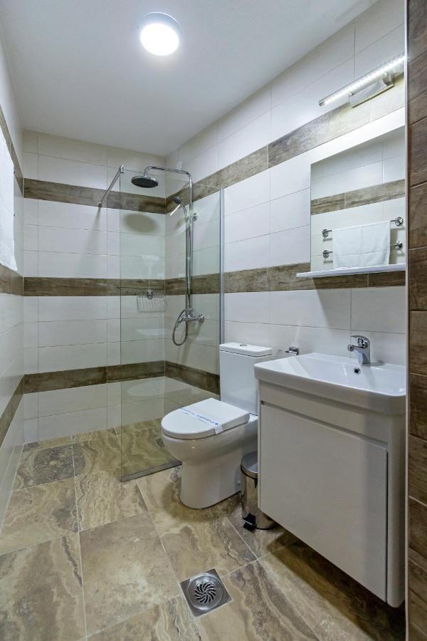 אוהריד Velestovo View Apartments מראה חיצוני תמונה