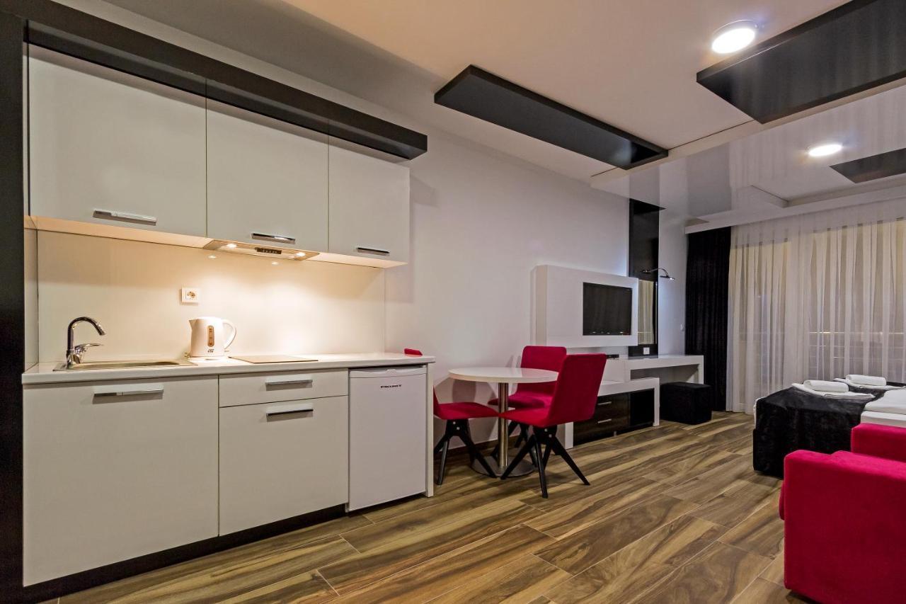 אוהריד Velestovo View Apartments מראה חיצוני תמונה
