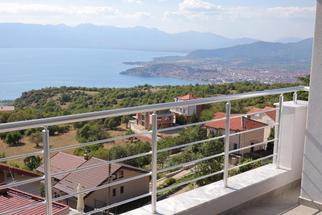 אוהריד Velestovo View Apartments מראה חיצוני תמונה