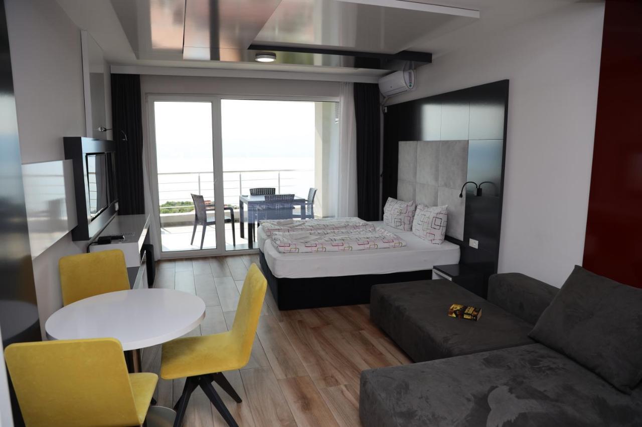 אוהריד Velestovo View Apartments מראה חיצוני תמונה