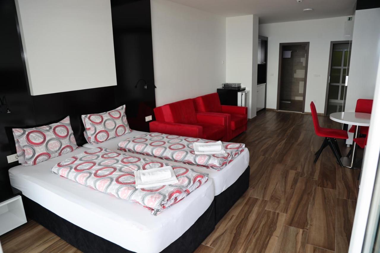 אוהריד Velestovo View Apartments מראה חיצוני תמונה